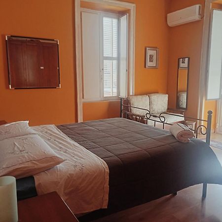 Chiara'S Home Торре-дель-Греко Экстерьер фото